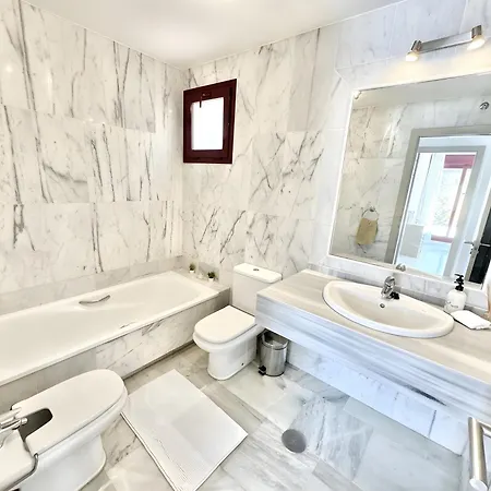 With Private Pool Tatil Evi